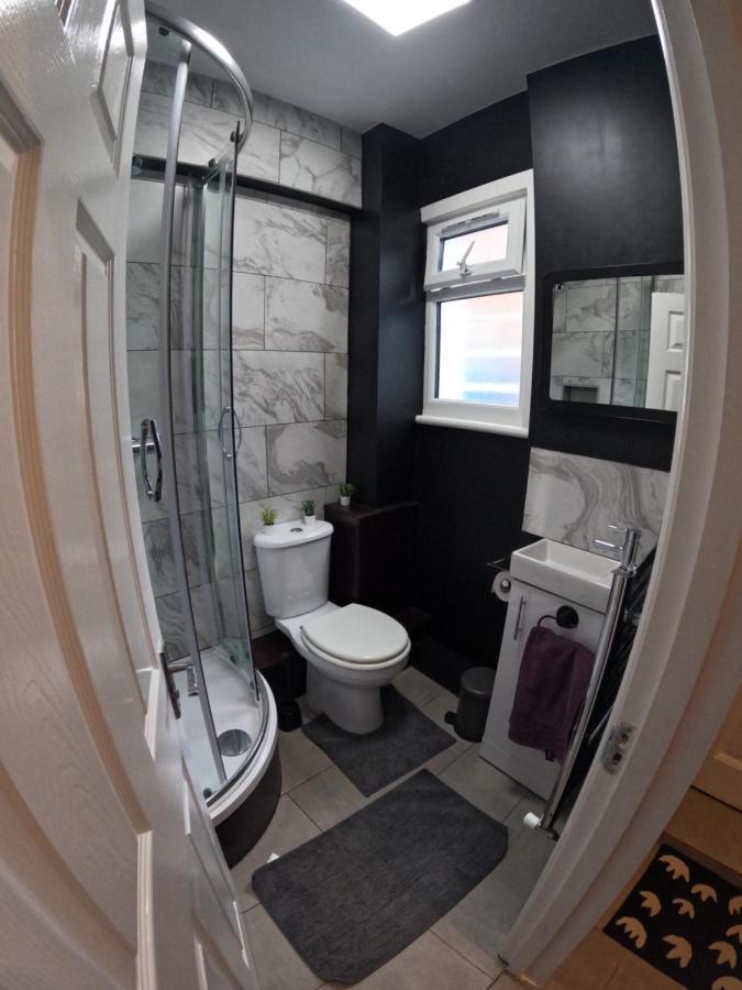 Studio Apartment In Saint Kew Esterno foto